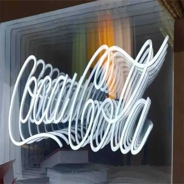 Бесплатный дизайн, индивидуаль – обзор и цена Neon Sign Party